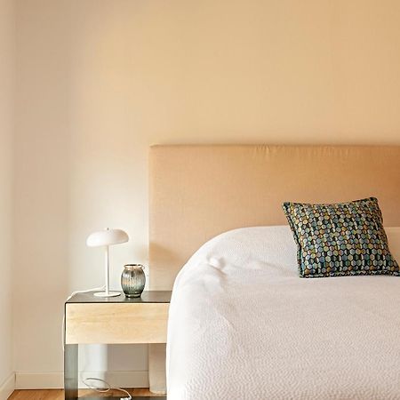 Waterfront Balcony I Grani 5 Resort Grand Suite ليفورنو المظهر الخارجي الصورة